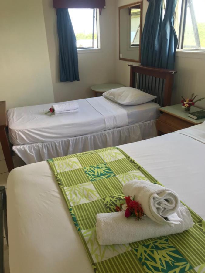 Tonga Holiday Villa นูคูอาโลฟา ภายนอก รูปภาพ